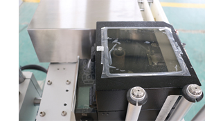 自動貼標簽機，解放的是人工節省的是花銷!