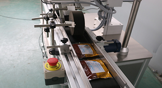 自動打印貼標(biāo)機(jī) 專為食品行業(yè)而生